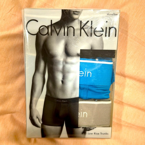 Calvin Klein - 3 Low Rise Trunks - Microfiber - Gray Blue & Black - Picture 1 of 5